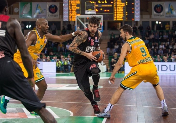 Euroliga: Senzacionalna pobjeda Žalgirisa u Barceloni, Sassari ponovo izgubio