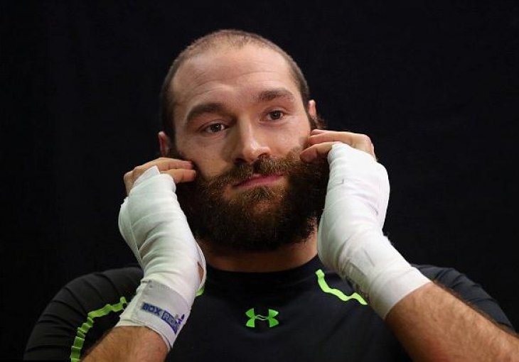 Fury: Uzmite mi pojaseve, pišite peticije, ali vas boli što je Ciganin najbolji borac na svijetu