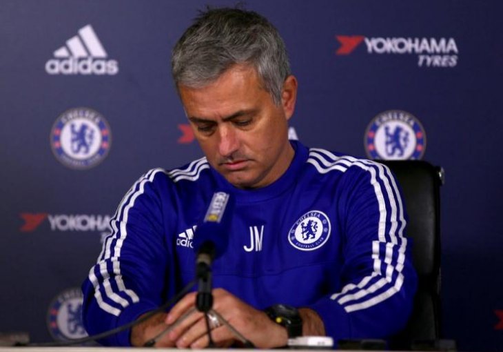 Mourinho se oprostio od naslova: Matematički je moguće zauzeti četvrto mjesto