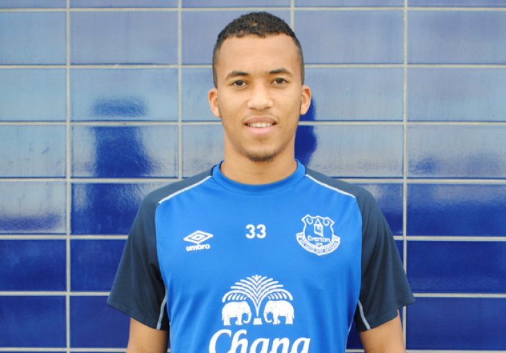 Napadač Evertona David Henen produžio pozajmnicu u Fleetwood Townu