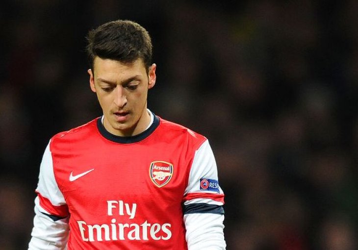 Wenger:  Ozil će igrati protiv Chelseaja