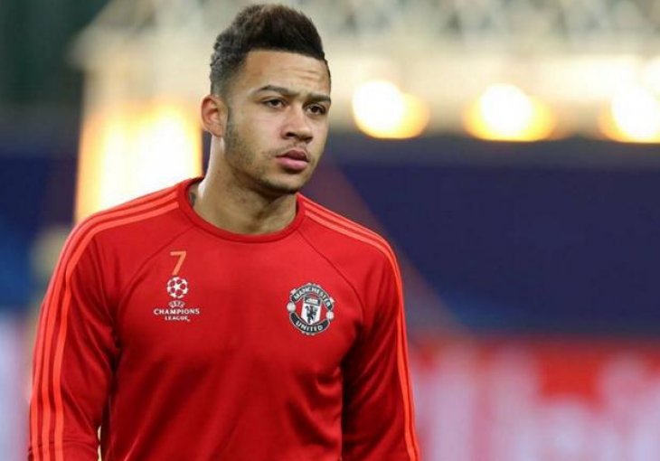 Depay dobio jedan od najbizarnijih poklona za Dan zaljubljenih