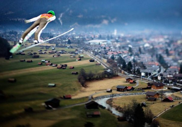 Dominacija Petera Prevca u Garmišu (VIDEO)