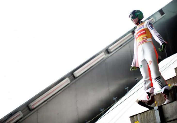 Dominantni Prevc pobjednik Četiri skakaonice!