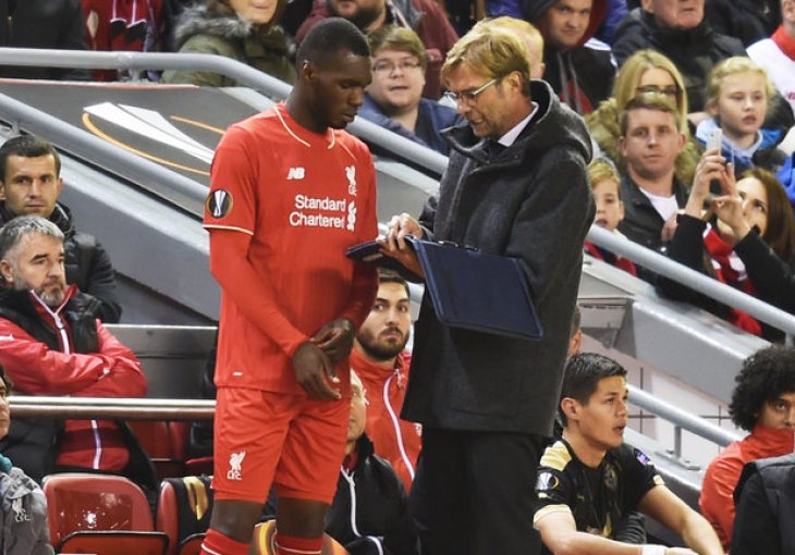 Benteke: Penal je bio, ne bih padao da nije bilo kontakta