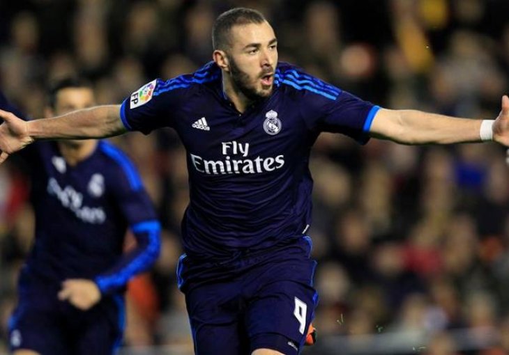 Benzema sa Mestalle ispraćen povicima: 