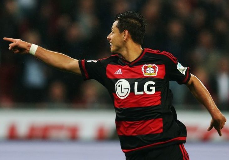 Bayer Leverkusen: Javier Hernandez nije na prodaju