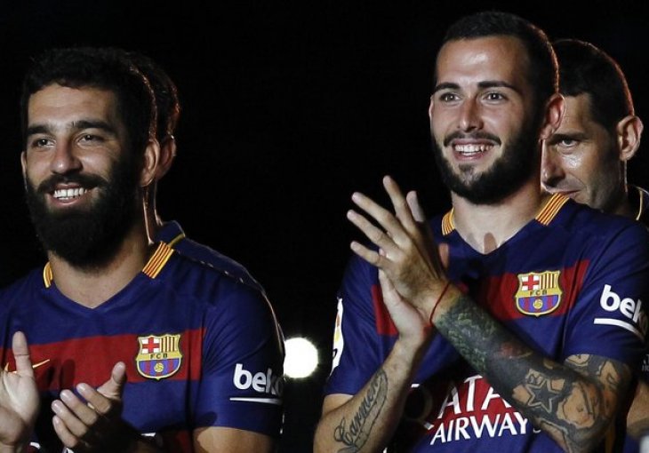 Arda Turan odao počast prvom predsjedniku RBiH Aliji Izetbegoviću