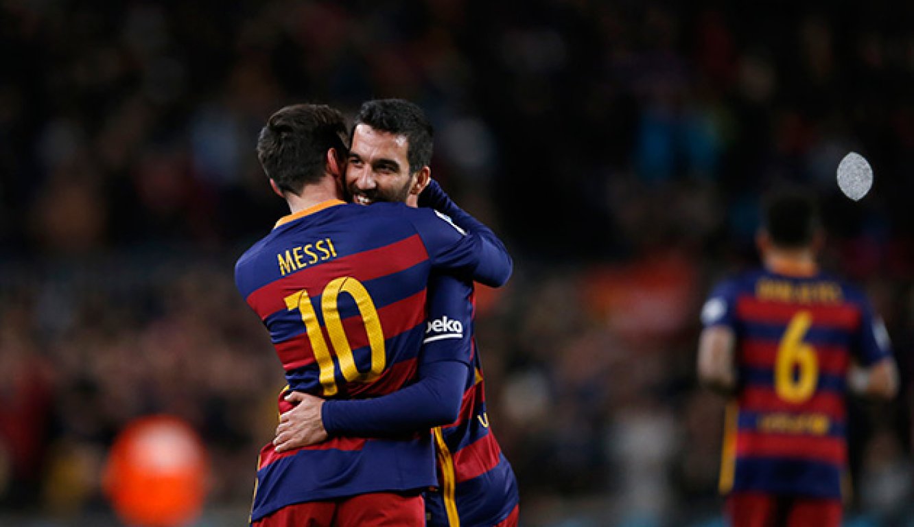messi-arda-turan