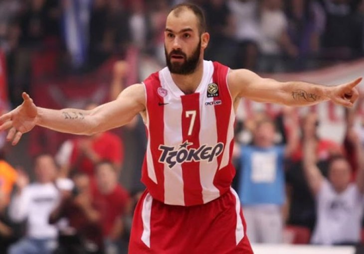 Olympiacos lagano protiv Laboral, Barcelona deklasirala Khimky