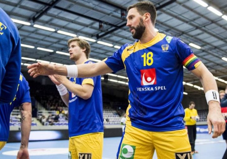 Kapiten Švedske ne može nositi traku u bojama duge