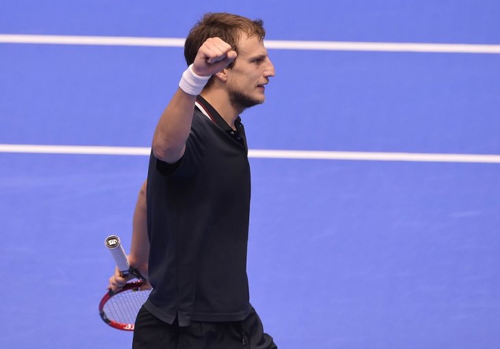 Mirza Bašić odrađuje zadatak, sjajna atmosfera u zeničkoj areni