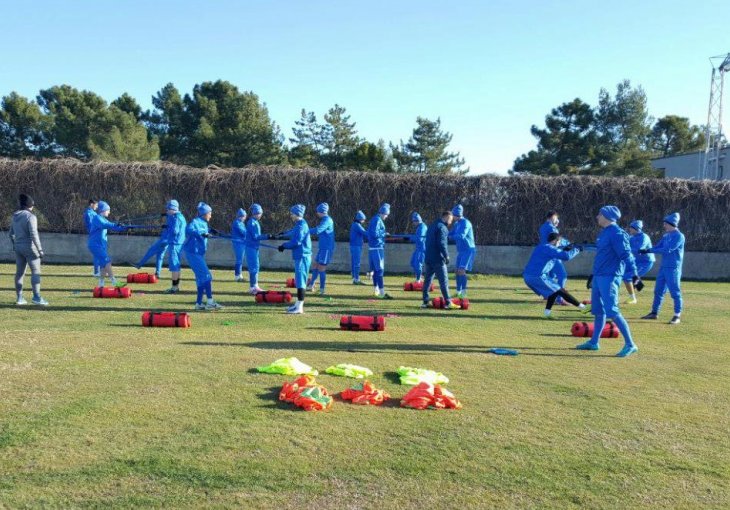 Plavi odradili jutarnji trening, Damir Sadiković ostao u Sarajevu