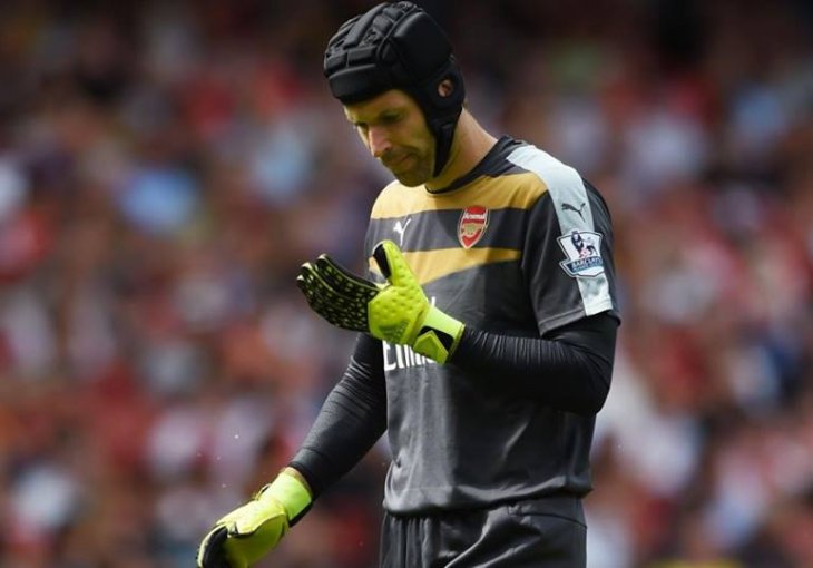 Cech je ove sezone donio čak 9 bodova Arsenalu