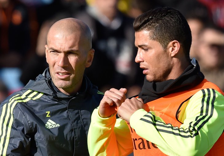 Zidane izazvao Ronalda na dvoboj i pokazao ko je majstor slobodnjaka