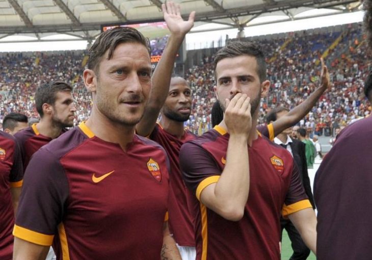 Totti objasnio Pjaniću na kojoj će poziciji igrati kod Spallettija