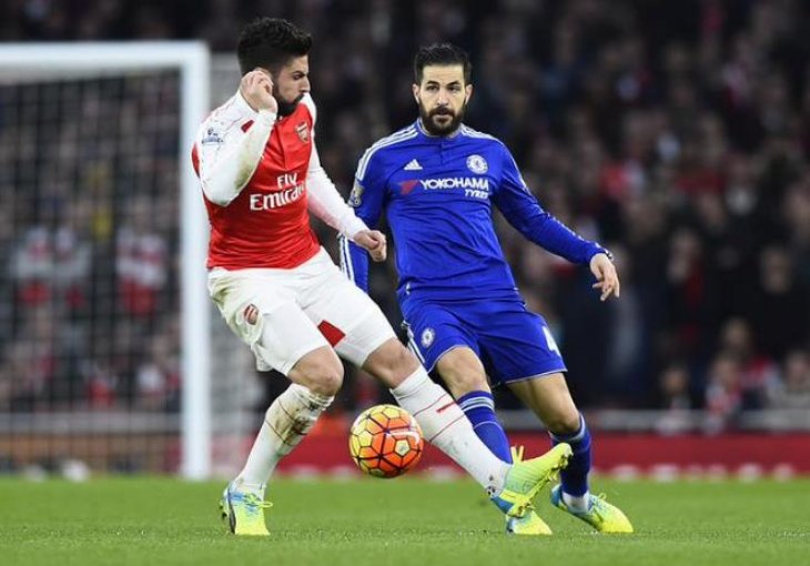 Fabregas ljubio Chelseajev grb pred navijačima Arsenala
