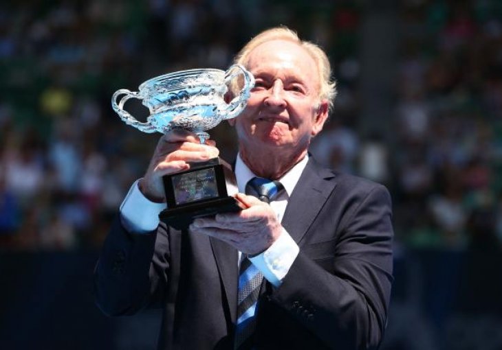 Ispravljena nepravda: Laveru uručen trofej 47 godina nakon što je osvojio