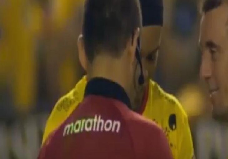 Sudija zatražio autogram od Ronaldinha