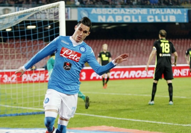Napoli u velikom stilu zadržao vrh, čak tri meča bez ijednog pogotka