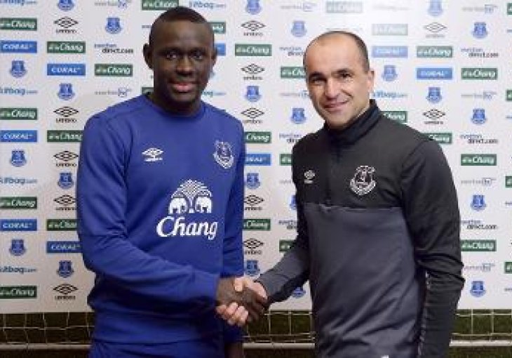 Everton potpisao Omara Niassea iz Lokomotive