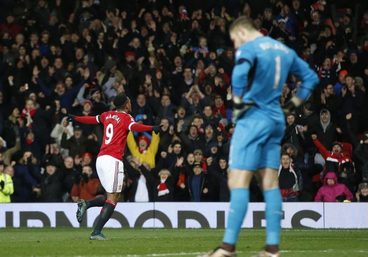 Sjajni United bez poteškoća savladao Stoke, gostujuća pobjeda Bournemoutha i remi Swanseaja