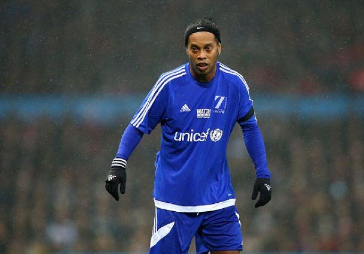 Ronaldinho odbio Leicester City?! 