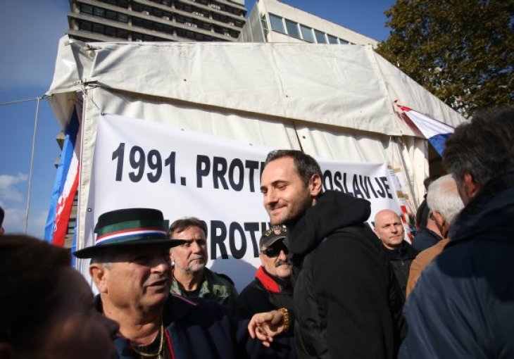 Joe Šimunić piše knjigu: Ljudi moraju saznati što znači 
