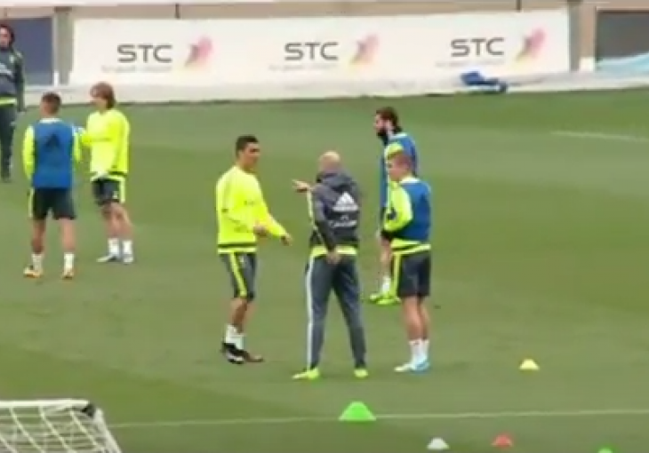 Ronaldo i Kroos se raspravljali, a onda je Zidane rekao svoje