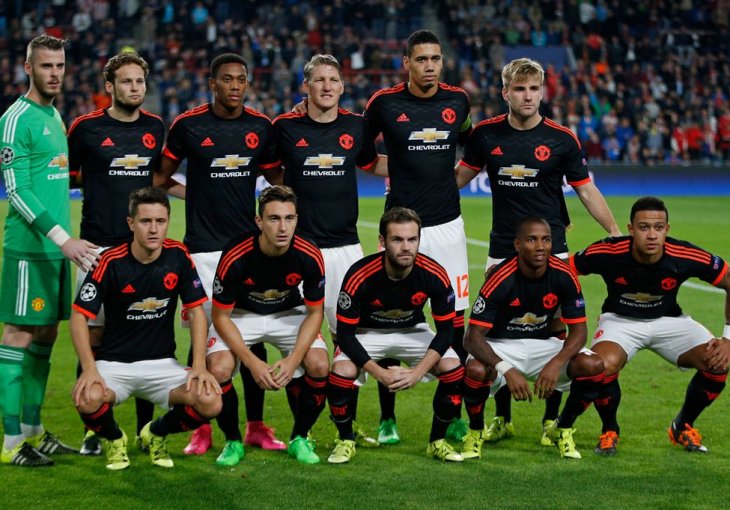 Manchester United predstavio novi grb!?