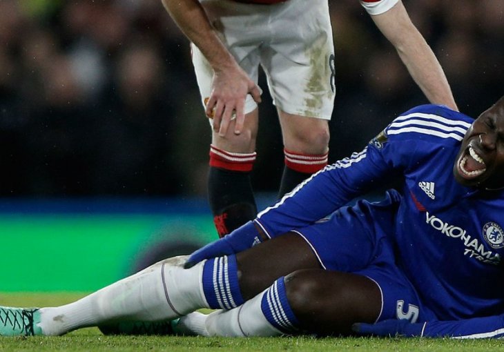 Potvrđeno: Zouma 'out' do kraja sezone