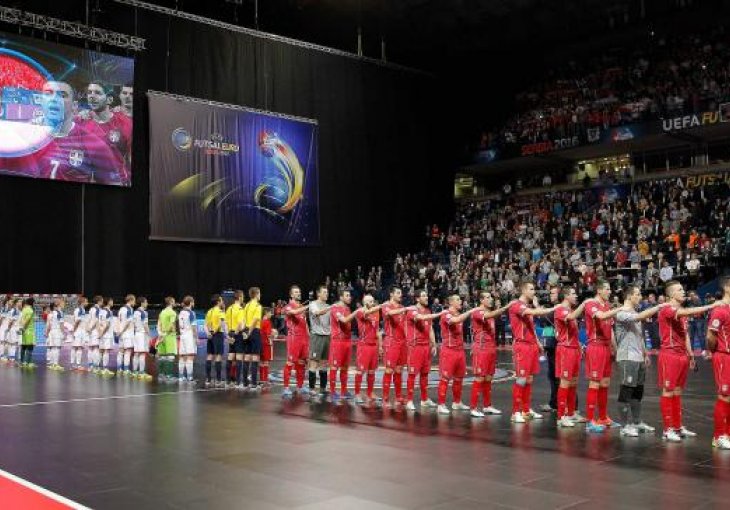 Uzbudljiva završnica: Rusija u finalu, Srbija pala u podužecima