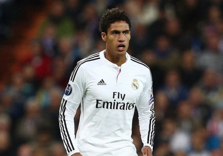 Varane blizu potpisa za Manchester United