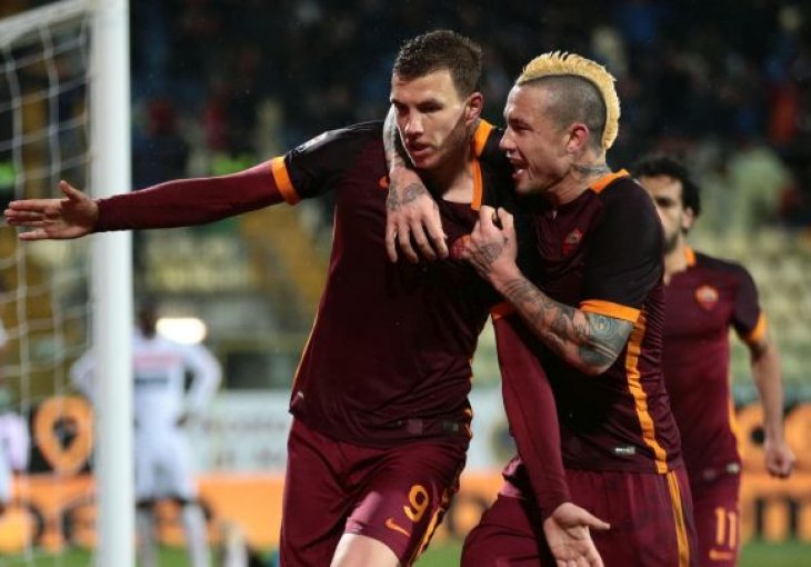 Remi Intera i Rome, Džeko asistent