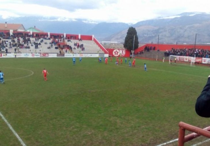 Rekostrukcija stadiona: 