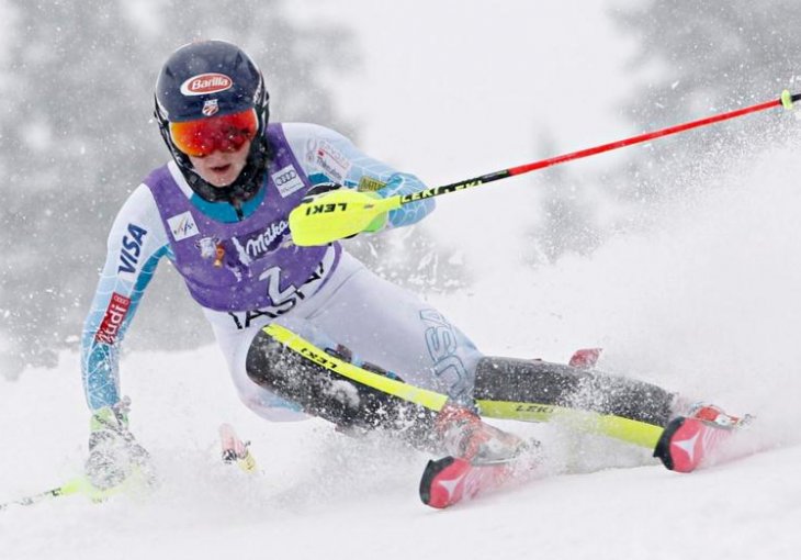 Shiffrin dominirala u Jasni, Hansdotter osvojila titulu u slalomu