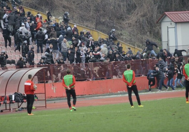 Epilog nereda: Nije bilo privedenih, ozlijeđena četiri zaštitara