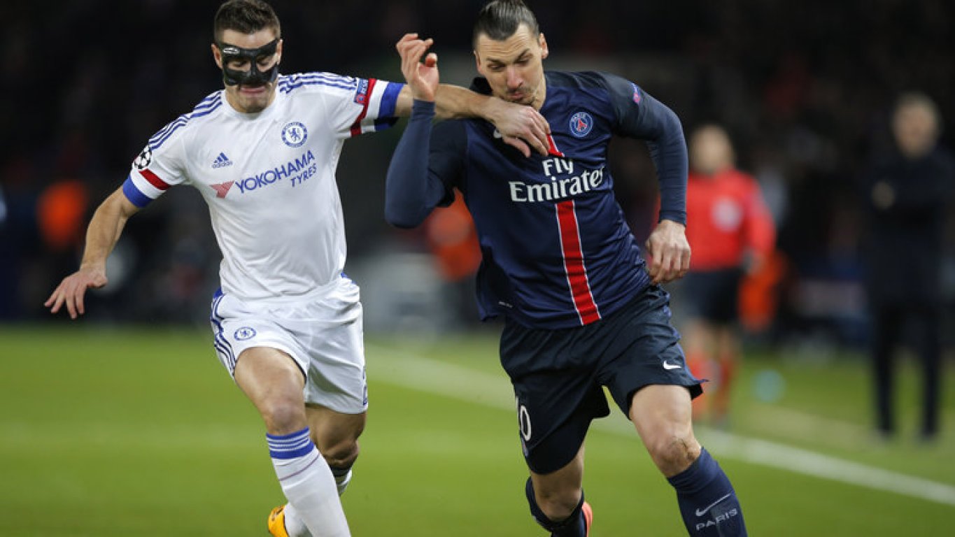 cesar-azpilicueta-zlatan-ibrahimovic-chelsea-psg-paris-st-germain-saint-3417014