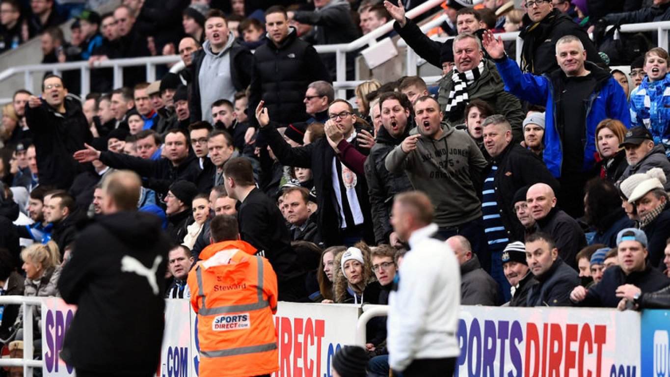 steve-mcclaren-newcastle-fans-angry-3427289