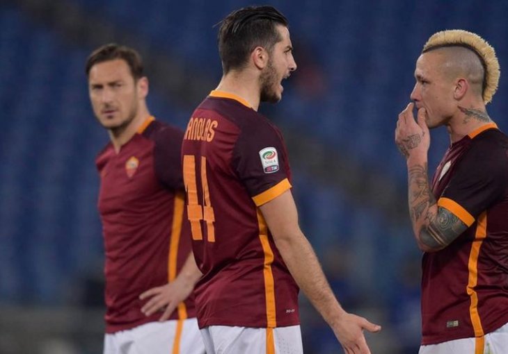 Najbizarnija povreda ikad: Manolas se udario u oko i rekao da ne vidi ništa