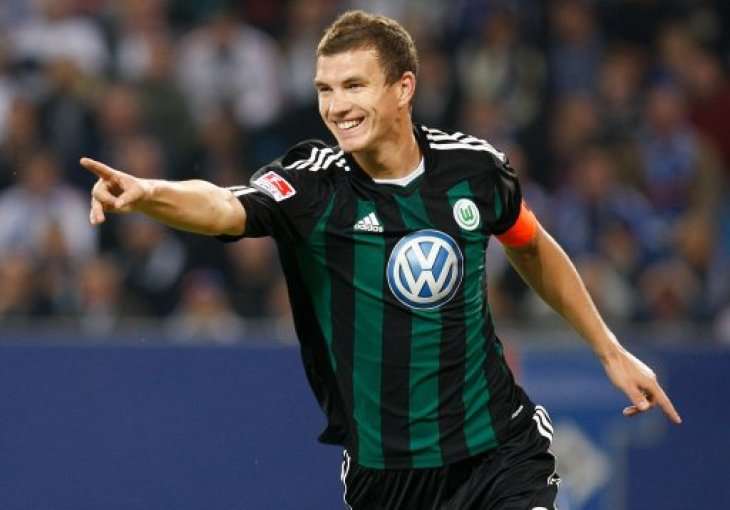 EDIN DŽEKO U CENTRU PAŽNJE ZBOG SKANDALA U NJEMAČKOJ Pogledajte kako je povezan sa tučom na treningu Schalkea (FOTO)