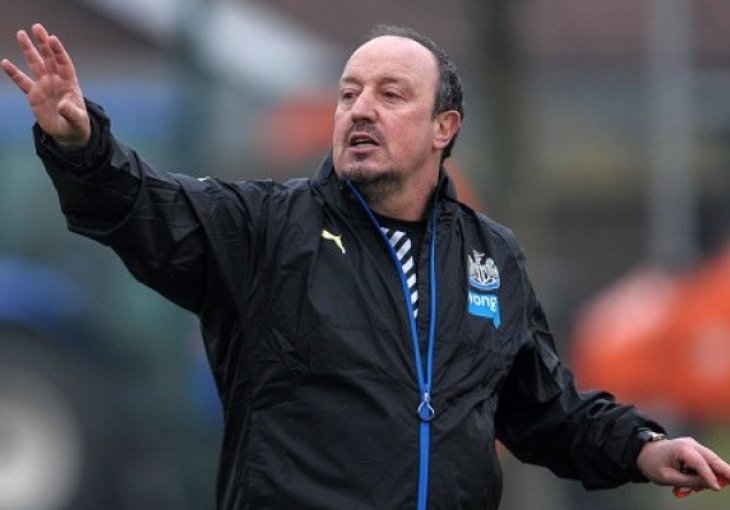 Benitez otkrio kako će Mitrović postizati više golova