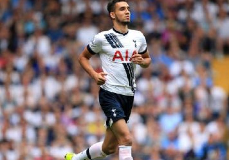 Kiks za Tottenham: Bez veznog igrača u borbi za trofej prvaka