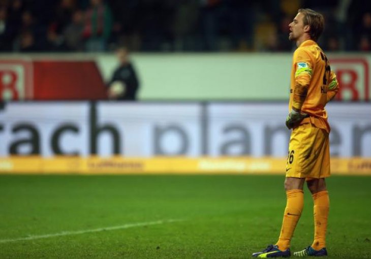 Rekorder Bundeslige okačio kopačke o klin