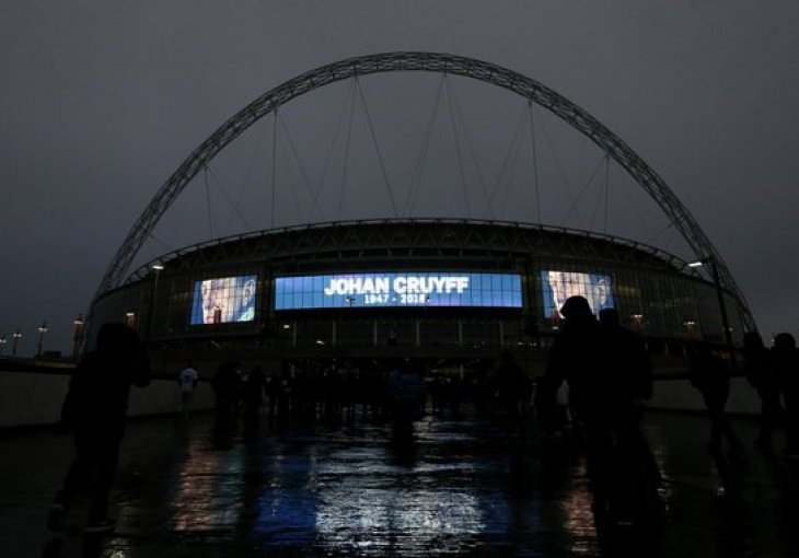Wembley odao počast legendarnom Johanu Cruyffu