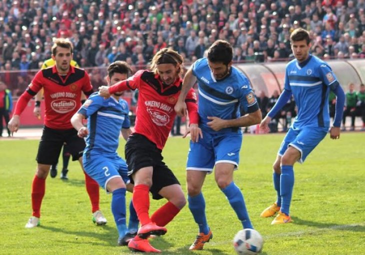 Kup BiH: Veliki derbi u polufinalu, Široki na Radnik