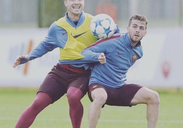 Ovako je Nainggolan čestitao Pjaniću 26. rođendan