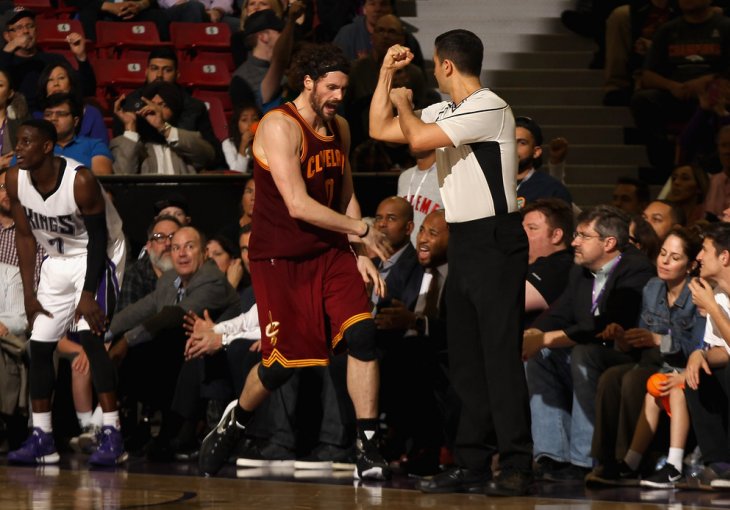 Večeras na rasporedu treći meč: Cleveland oslabljen neigranjem Lovea