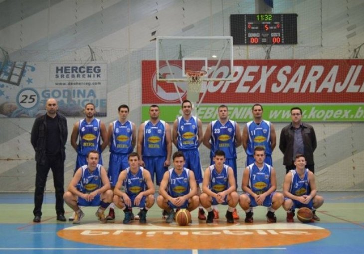 A-1 liga košarkaša: U play offu Gradina (S), Lukavac, Vogošća i Bosna Royal
