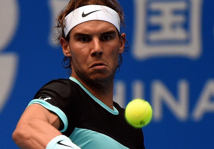 Španski teniser Rafael Nadal poput najvećeg fudbalskog majstora
